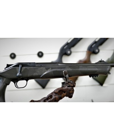 Blaser R8 Professional Black crosse Raven carbone